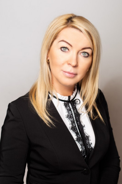 Aleksandra Wołoszyn (In-Dom NIERUCHOMOŚCI)